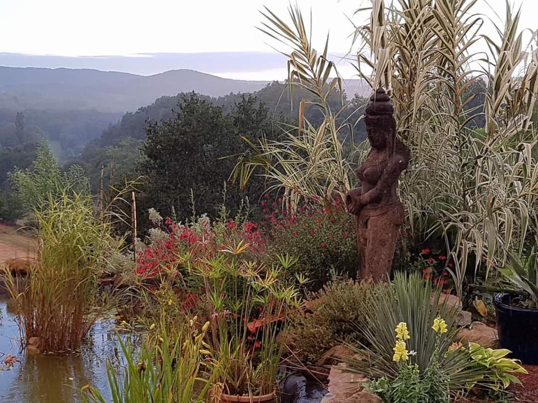 Un Parfum De Thailande, Ressourcement Et Massages Curemonte Exteriér fotografie